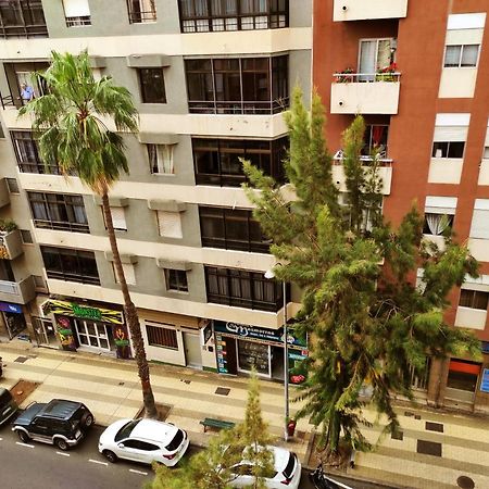 Apartamentos Carrillo 2 سانتا كروز دي تينيريف المظهر الخارجي الصورة