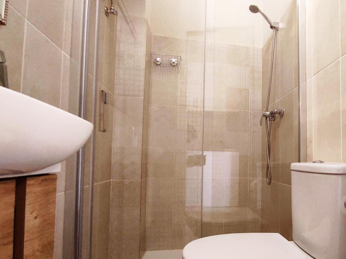 Apartamentos Carrillo 2 سانتا كروز دي تينيريف المظهر الخارجي الصورة